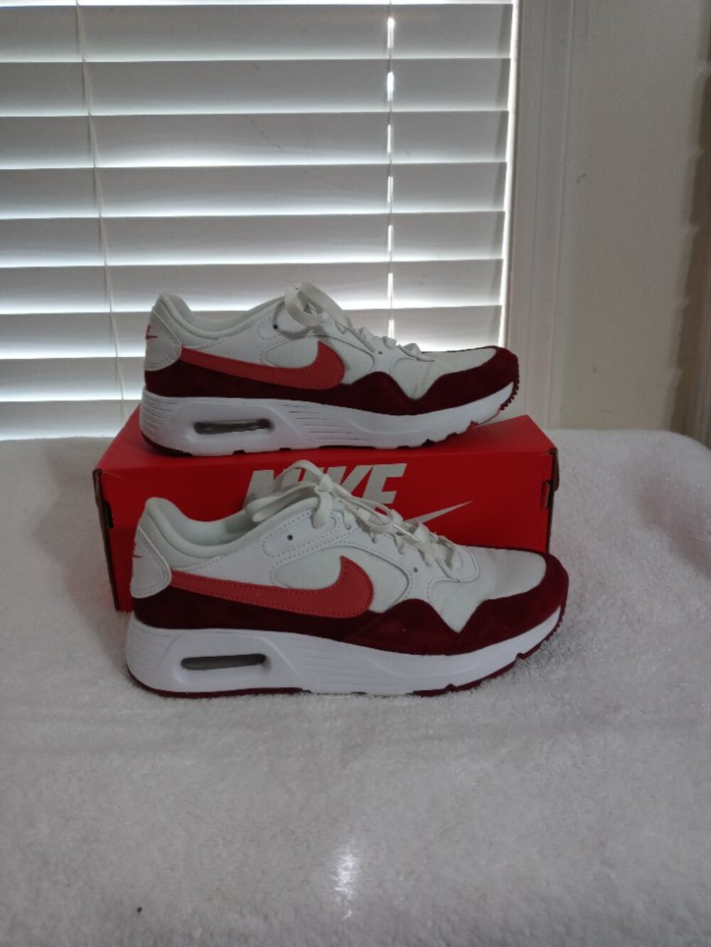 Pre-loved Nike Air Max sneaker - Picture 7 of 8